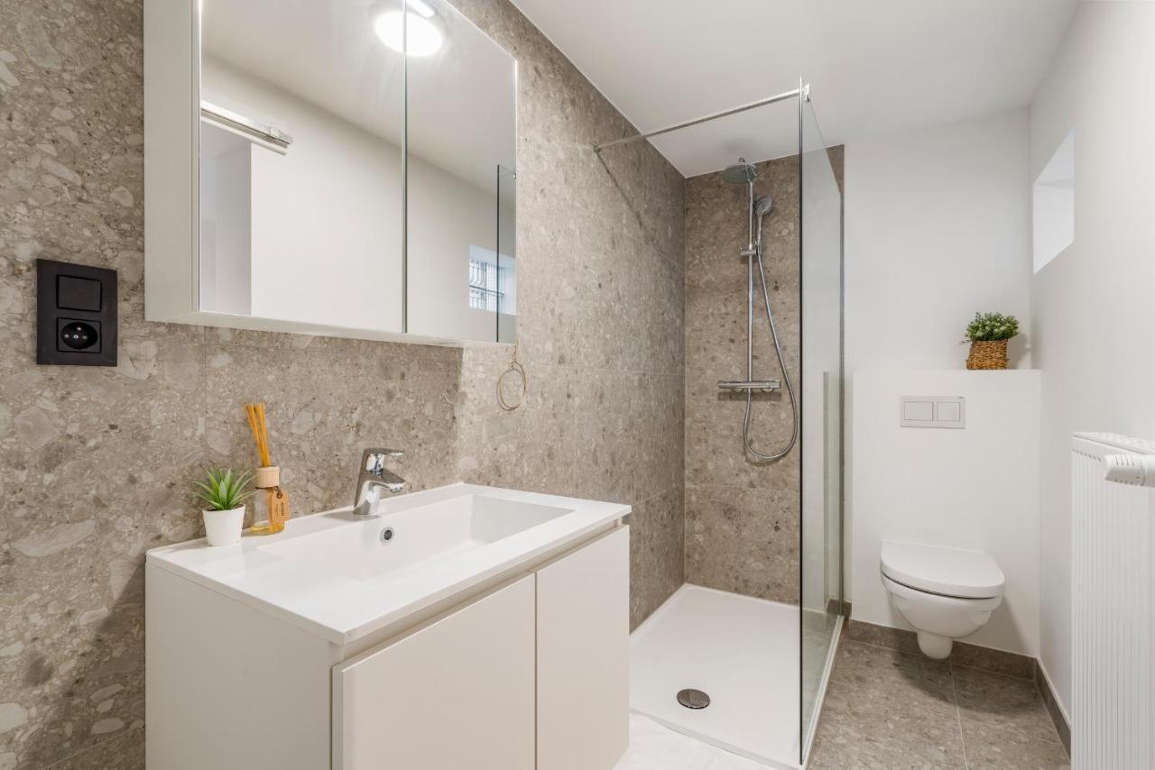 Cosy, Furnished & Renovated Flat With Outside Lounge Gante Exterior foto