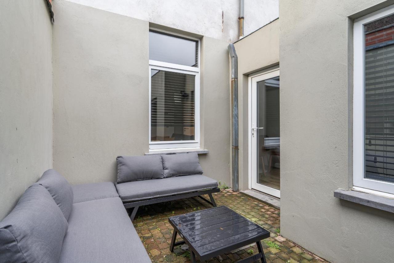 Cosy, Furnished & Renovated Flat With Outside Lounge Gante Exterior foto