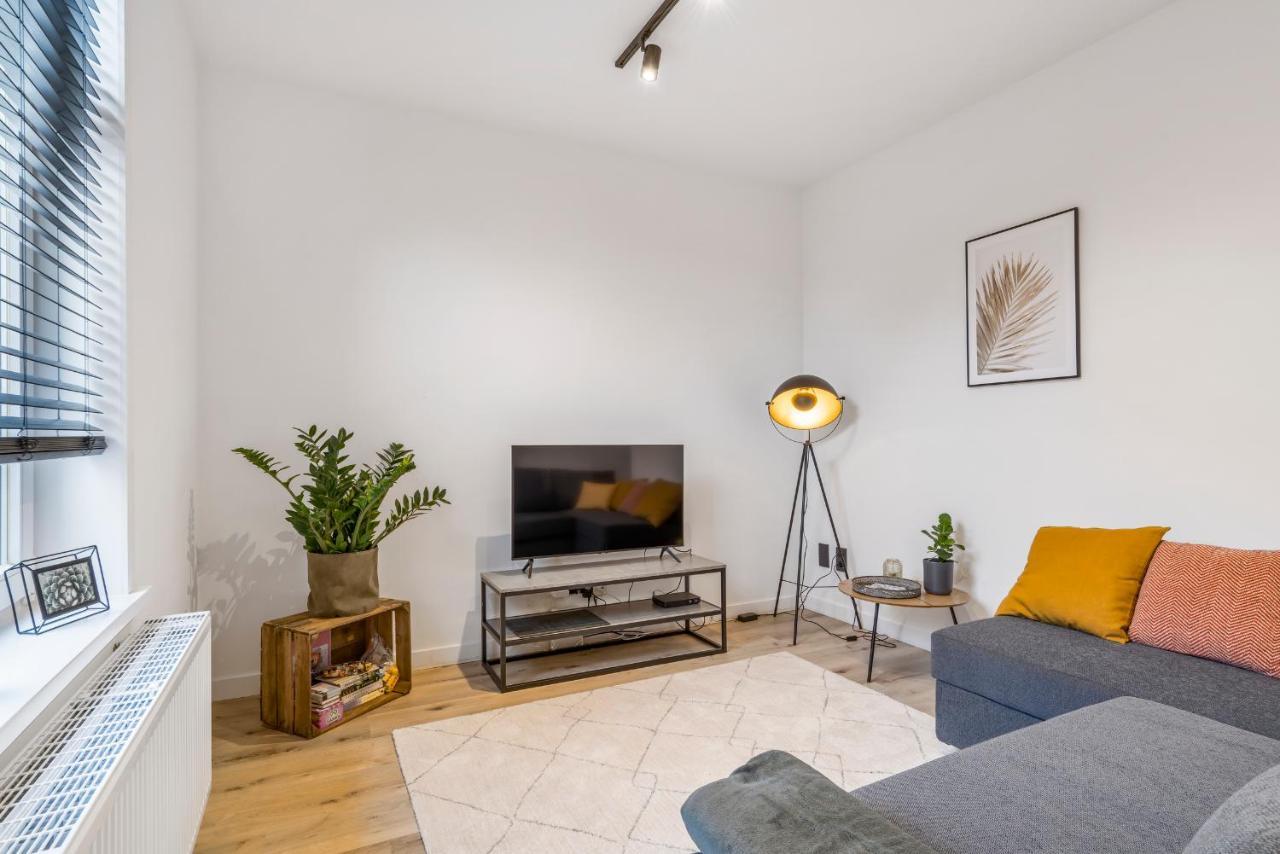 Cosy, Furnished & Renovated Flat With Outside Lounge Gante Exterior foto